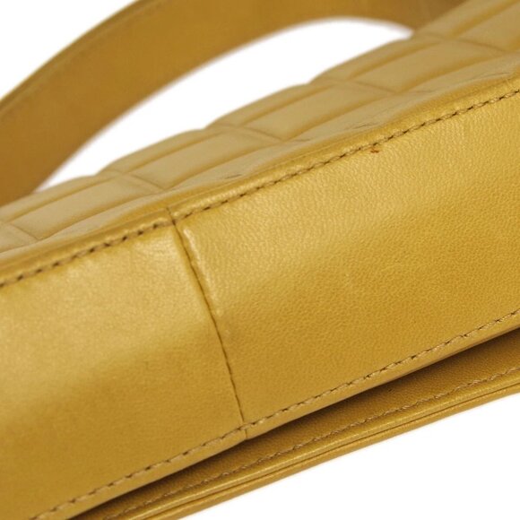 Chanel Beige Lambskin Choco Bar Shoulder Bag 99374 - Picture 5 of 14